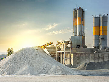 Sand destined to the manufacture of cement in a quarry